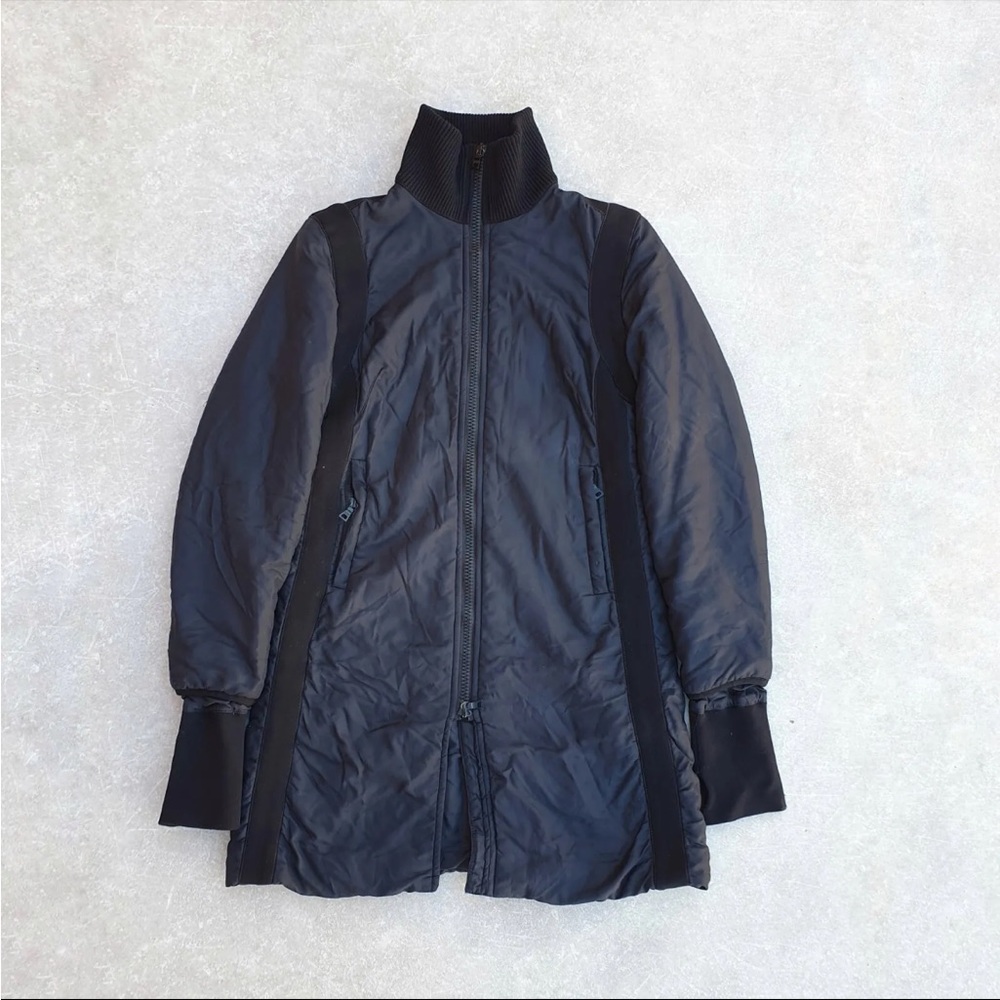 Vintage Women's Prada Milano outdoor parka jacket size M - navy